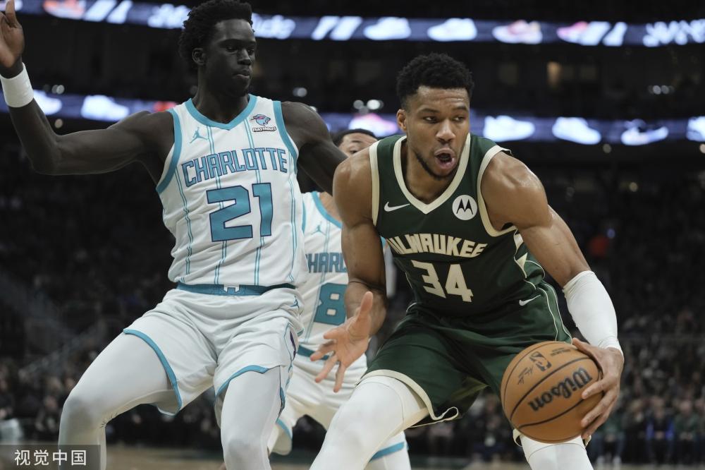 己撕开了一 己撕开了一