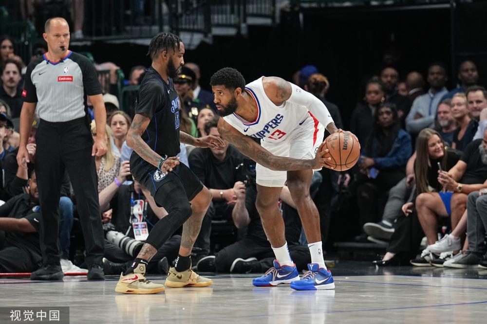 局势迅速倾 局势迅速倾