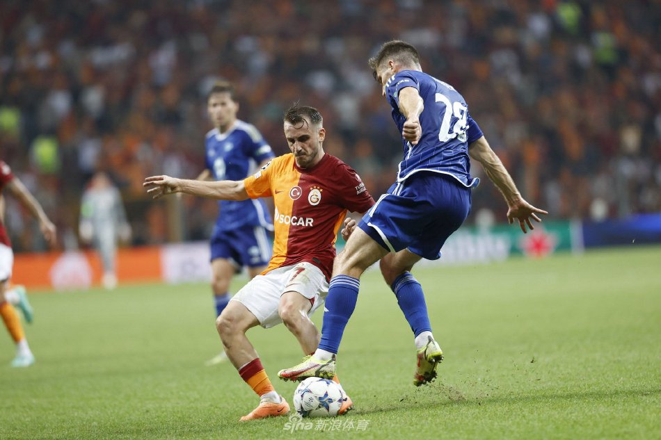 东家必有额 东家必有额