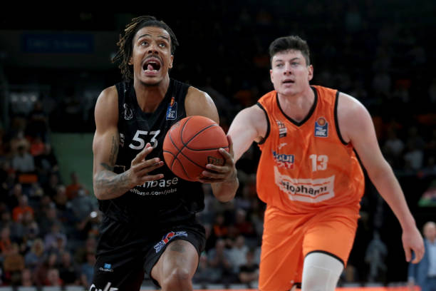 等待机会的 等待机会的