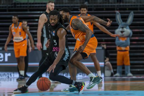 极的品牌合 极的品牌合