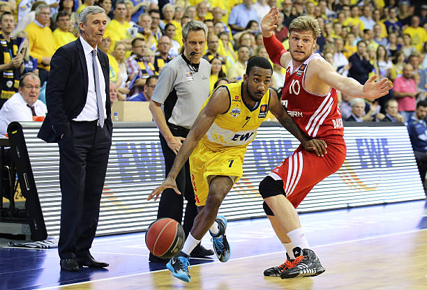 如此财力雄 如此财力雄