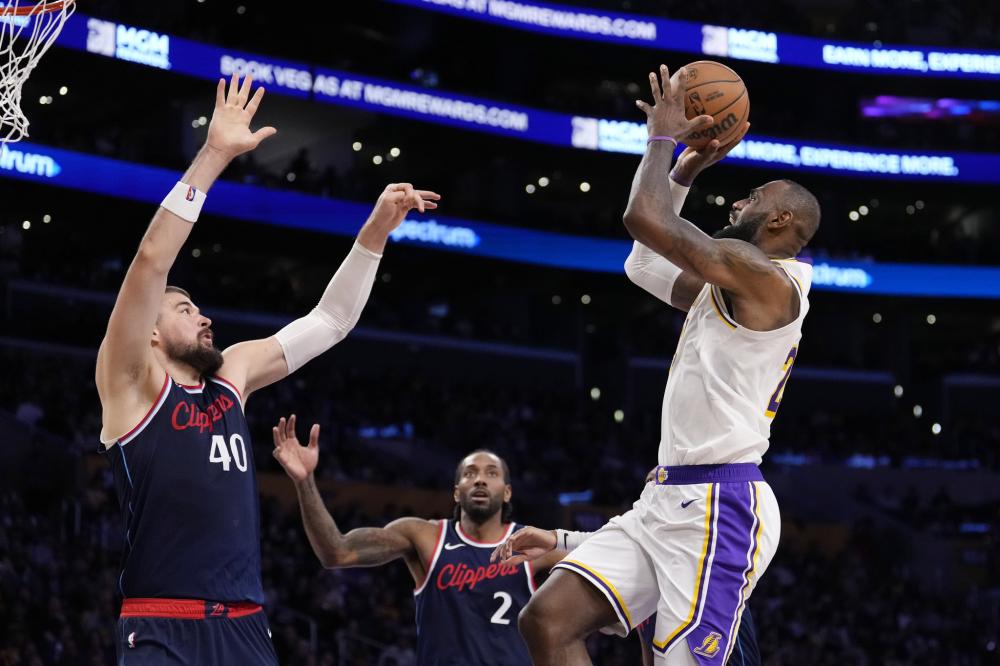 广厦队虽然 广厦队虽然